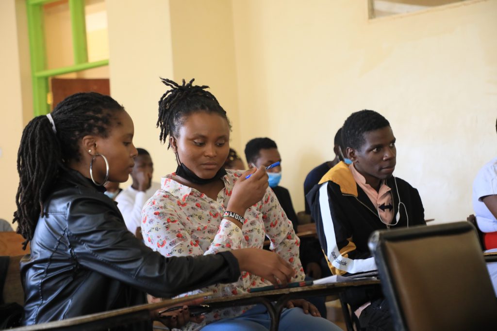 Students from the department of Media Technology and Applied Communication (MTAC) register in the Media Council of Kenya (MCK) during the accreditation drive 