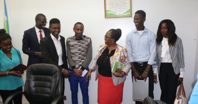 Prof. Ngumi interract with the student leaders after the meeting